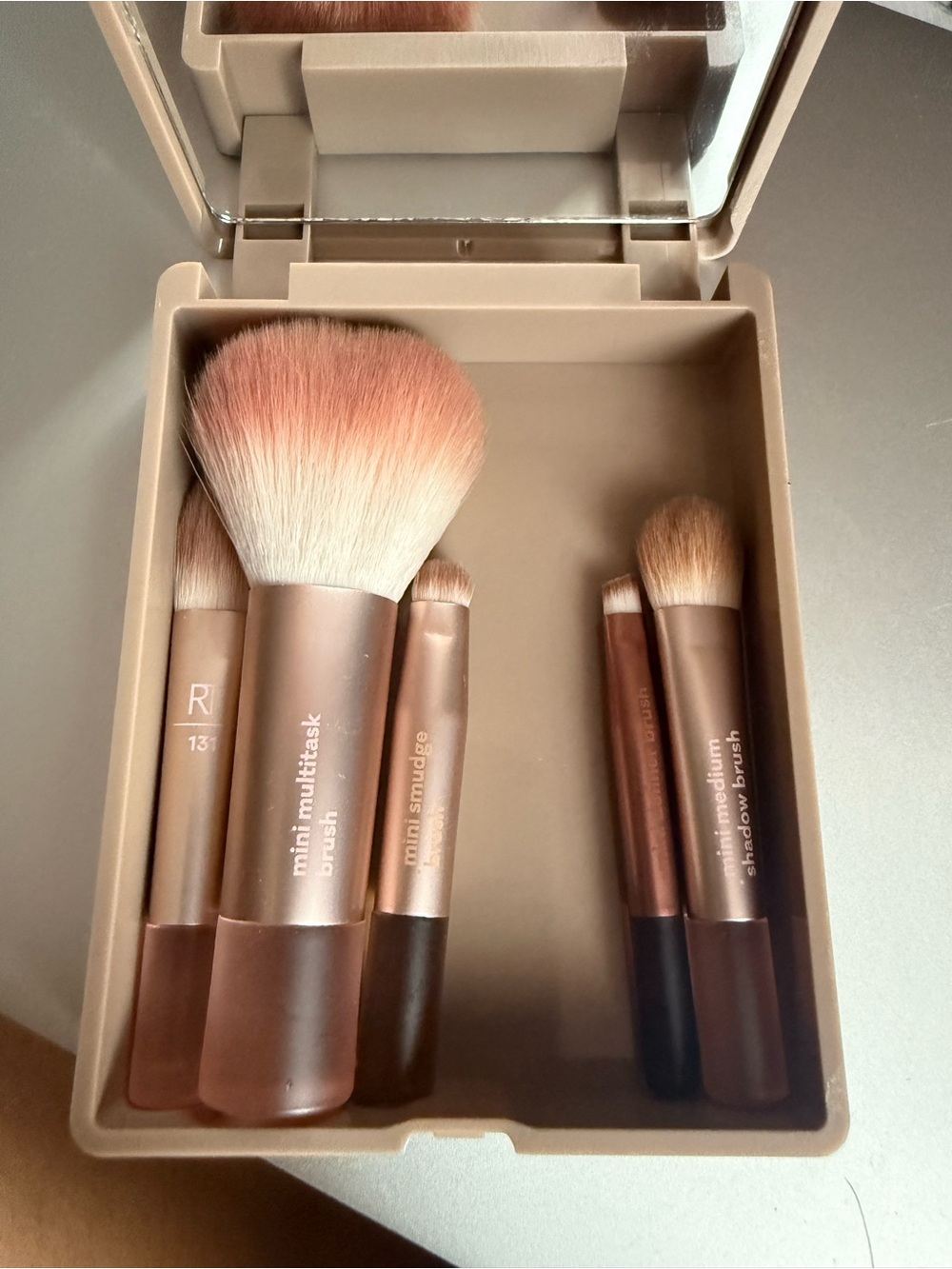 Real Techniques Mini Brush Set in Blush Pink and Rose Gold